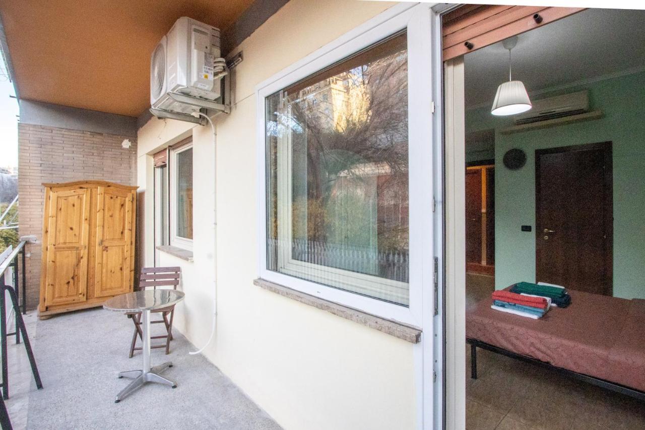 B&B Colorful Suite Yard Roma Exterior foto