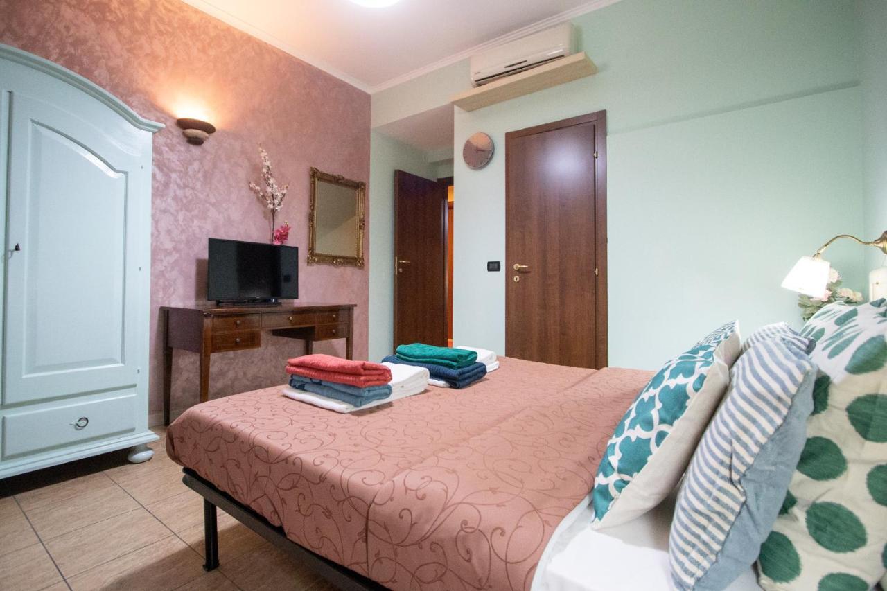 B&B Colorful Suite Yard Roma Exterior foto